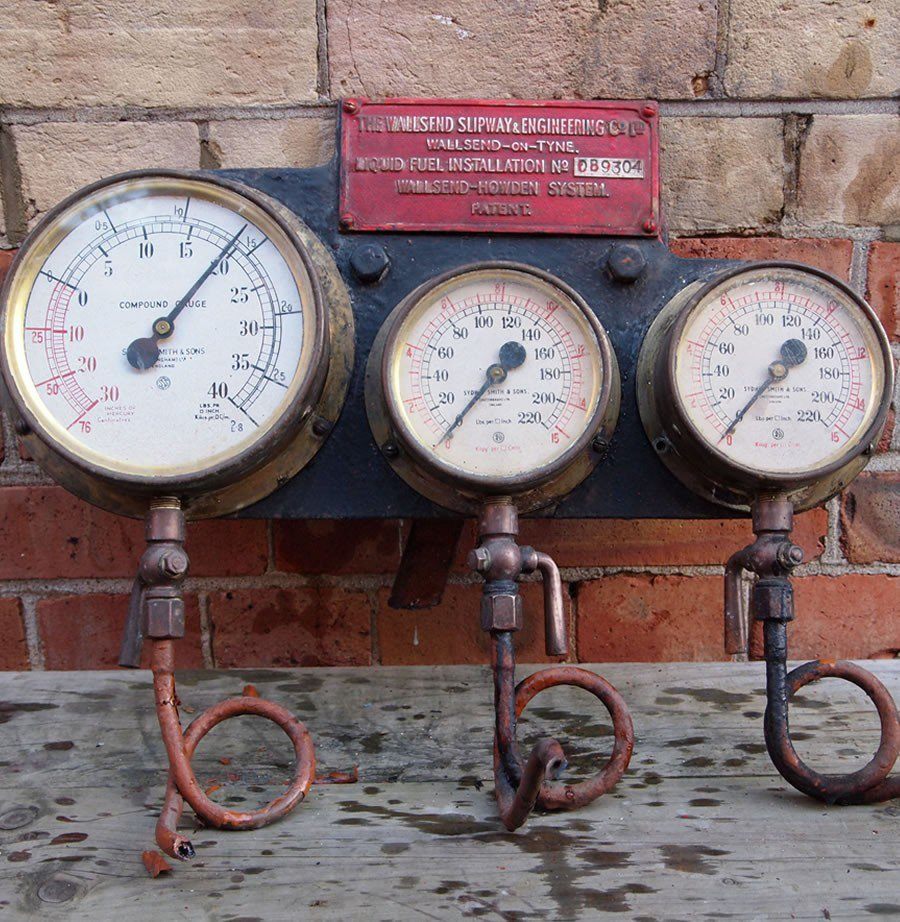 Industrial gauges shop