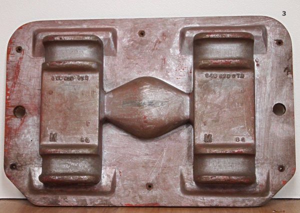 Vintage Industrial Sand Pattern - Image 3