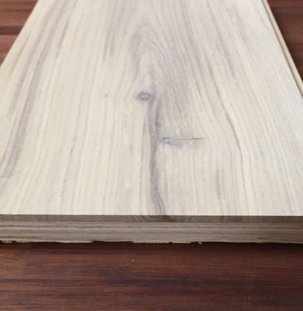 15/4 white oiled rustic oak 180mm