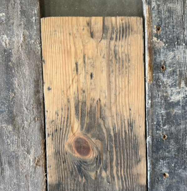 Reclaimed 132mm floorboard (lightly sanded section)